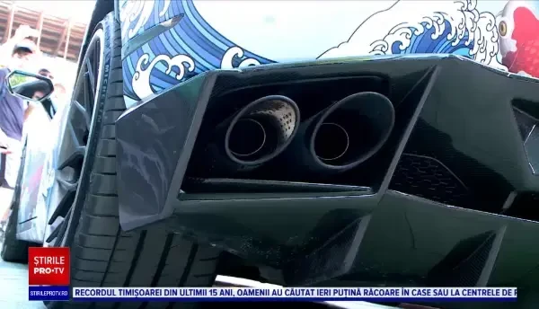 Bijuterii auto la o expoziție din Iași. Zeci de mașini tunate au atras privirile vizitatorilor