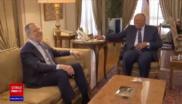 Lavrov: „Îi vom ajuta pe ucraineni să scape de regimul actual care este împotriva poporului și anti-istoric”