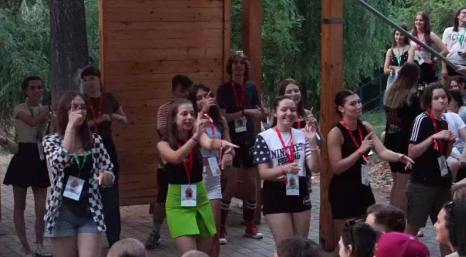 Universitățile din România organizează școli de vară pentru elevi. Cât costă și ce pot învăța