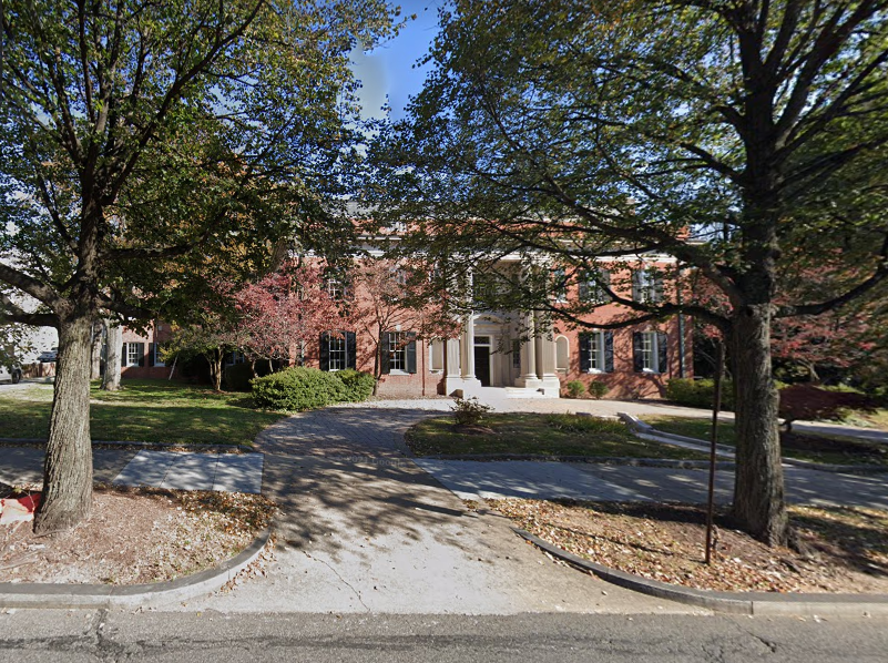 Ambasadorul român în SUA s-a mutat într-un palat din Washington. România plătește o chirie de 21.000 de dolari pe lună