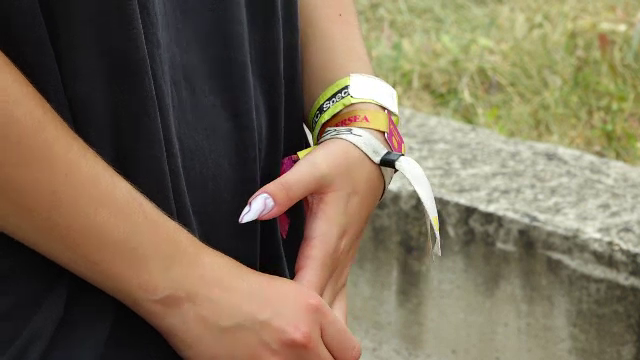 Pachete turistice complete pentru iubitorii de festivaluri. Cât costă o astfel de excursie