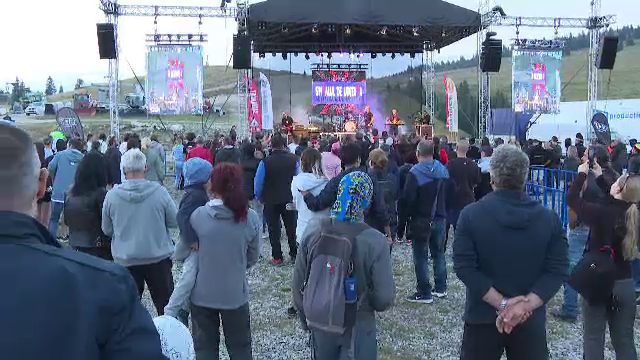 Rock și mici la Rockfest Transalpina. Încasările cabanierilor de la Rânca au crescut cu 20%