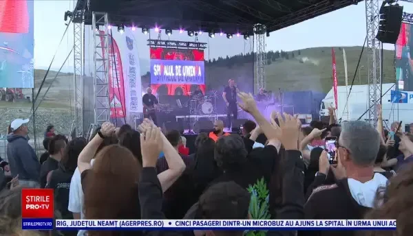 Rock și mici la Rockfest Transalpina. Încasările cabanierilor de la Rânca au crescut cu 20%
