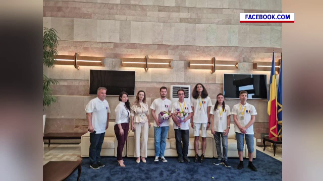 Medalii pentru elevii români de la Olimpiada de Informatică. România a terminat pe primul loc