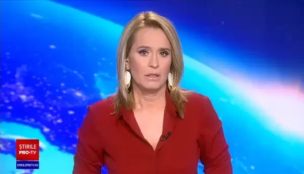 O tânără a murit după ce a fost prinsă sub un tramvai, în București. Traficul este restricționat