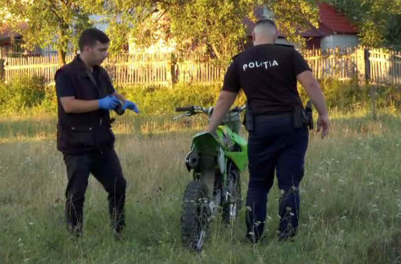 Accident de motocicletă cu doi copii de 14 ani, în Bistrița. Au fost la un pas de moarte