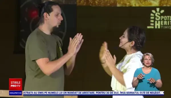 „Ceva nou, o chestie unicat”. Spectacolul pus în scenă de studenții din Timișoara, cu elemente de realitate augmentată