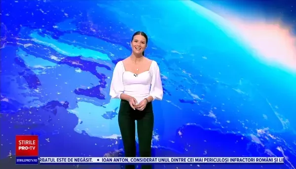 Vremea azi, 3 august. Apar câteva ploi slabe în ținuturile estice, iar spre seară e posibil să picure la munte și prin sud