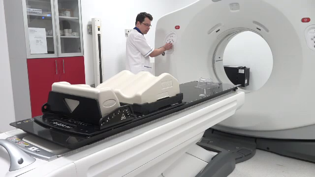 Radioterapia stereotaxică, procedura care salvează bolnavii cu cancer. Despre aceasta, la „Doctor de bine”