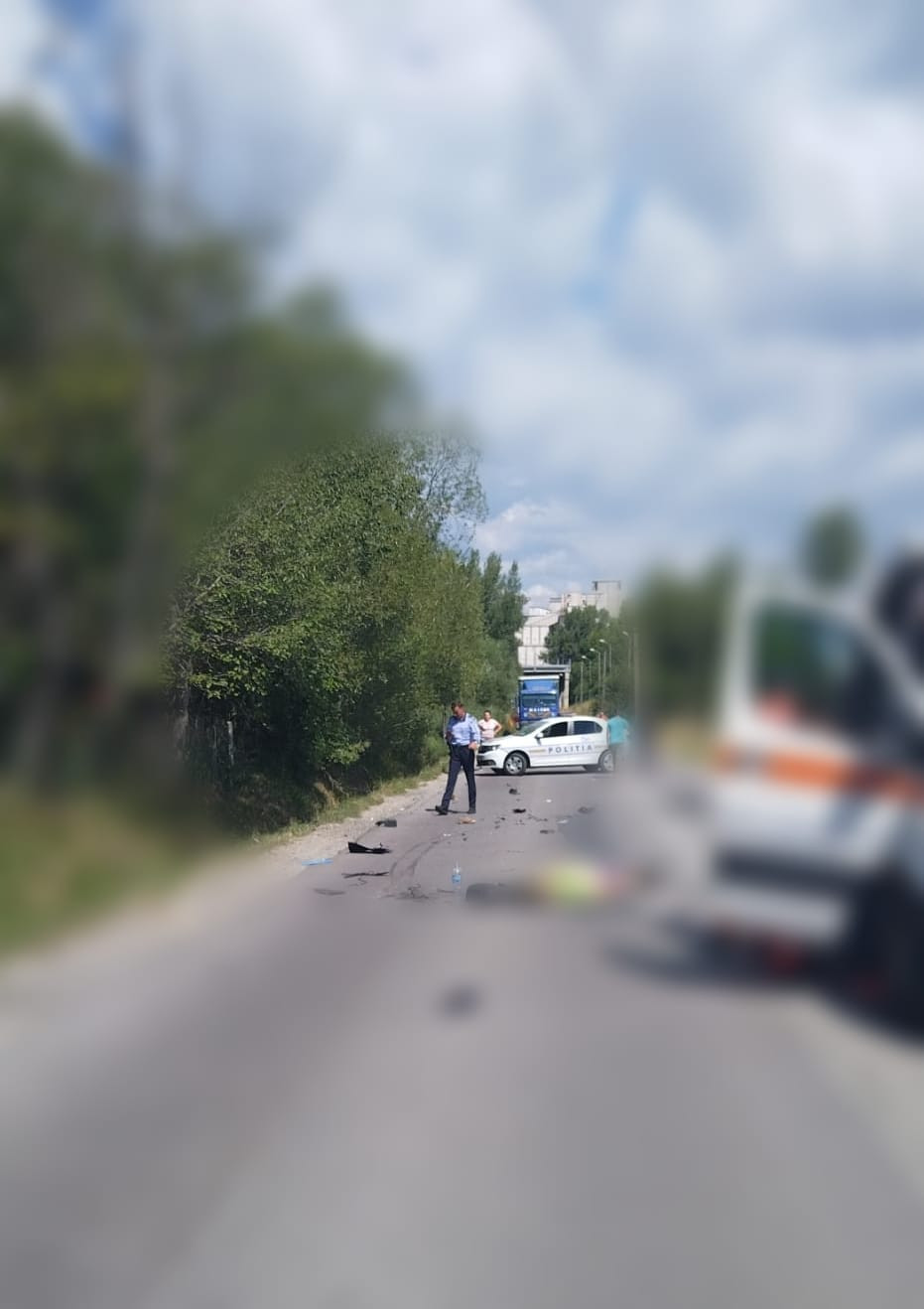 Accident rutier grav în Argeș. Un motociclist în vârstă de 69 de ani a murit | FOTO