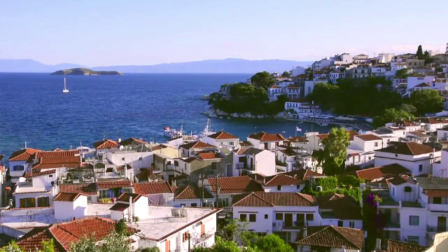 Excursiile pentru seniori încep să prindă și în România. Care sunt cele mai populare destinații