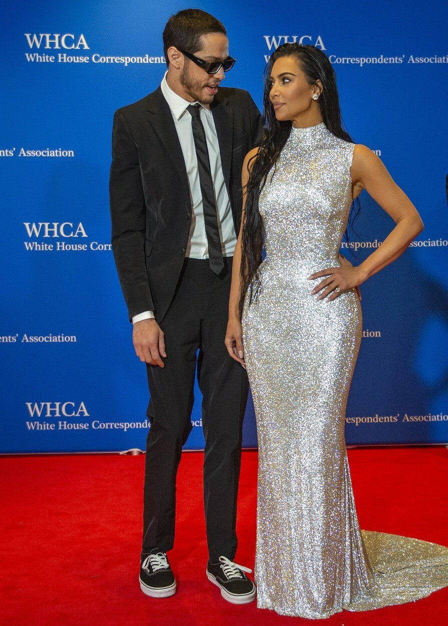 Kim Kardashian și Pete Davidson s-au despărțit după nouă luni de relație. GALERIE FOTO