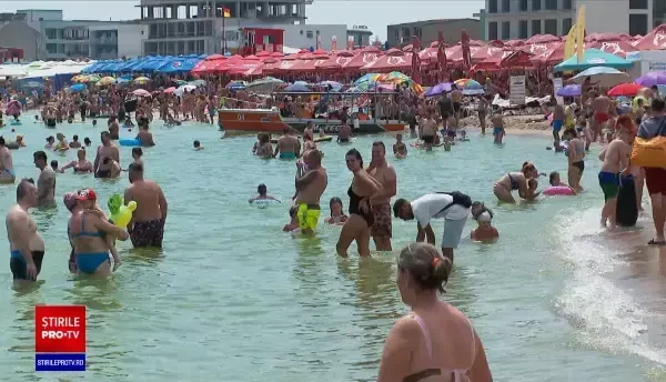 Cel mai aglomerat weekend de până acum pe litoralul românesc. Cât costă cazarea în Eforie și Mamaia