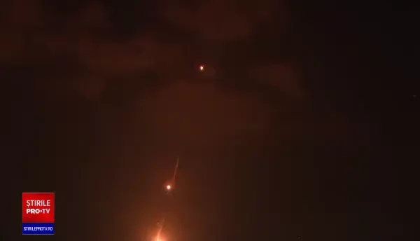 Forțele israeliene continuă să bombardeze Fâșia Gaza