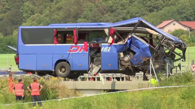 Cum s-ar fi produs accidentul din Croația, în care 12 persoane au murit. Victimele erau pelerini polonezi