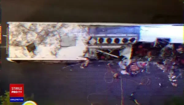 Noi detalii despre șoferul turc care a provocat accidentul în urma căruia au murit trei români. Riscă 15 ani de închisoare