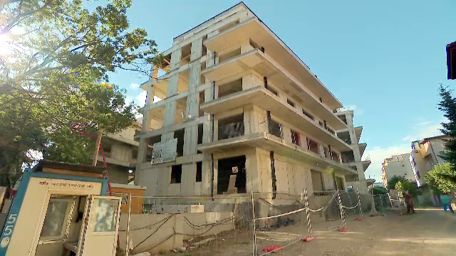 ”Lux” în Herăstrău. Oamenii au plătit avansuri de 100.000 € pentru apartamente, dar blocurile nu au ieșire la stradă