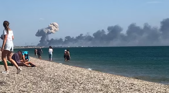 BBC: Exploziile de la baza militară rusă din Crimeea au ”degradat semnificativ” flota de la Marea Neagră a Kremlinului