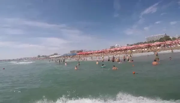 Ce trebuie să faci atunci când riști să te îneci. Sfaturi utile de la salvamari