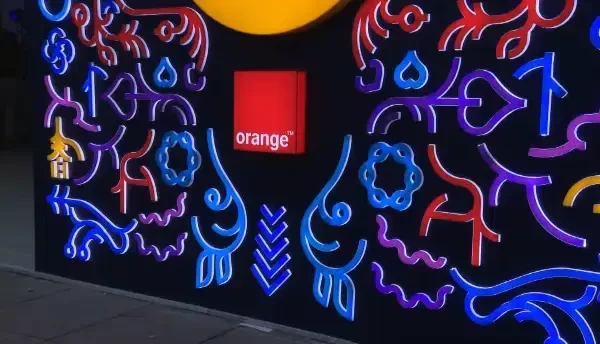 (P) Orange, rețeaua numărul 1, te aduce mai aproape de muzica preferată la Summer Well