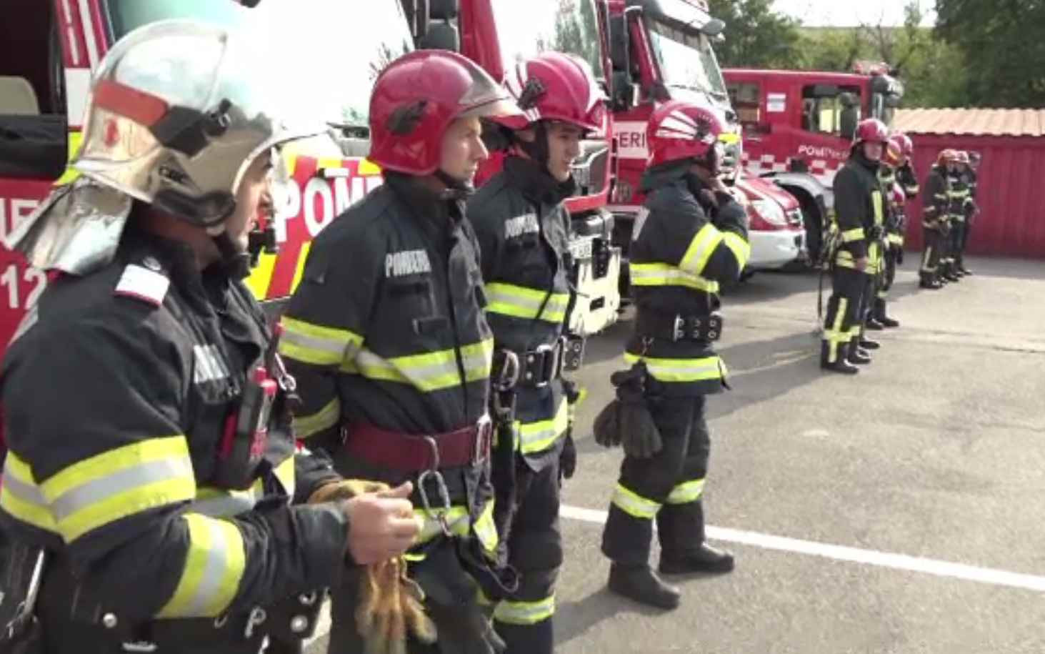România este pe locul trei în Europa la cei mai mulți pompieri recrutați. Servanții au început să meargă la intervenții