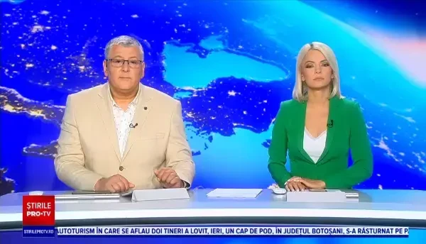 Opt persoane, printre care doi copii, au ajuns la spital, după ce două maşini s-au ciocnit frontal în judeţul Iaşi