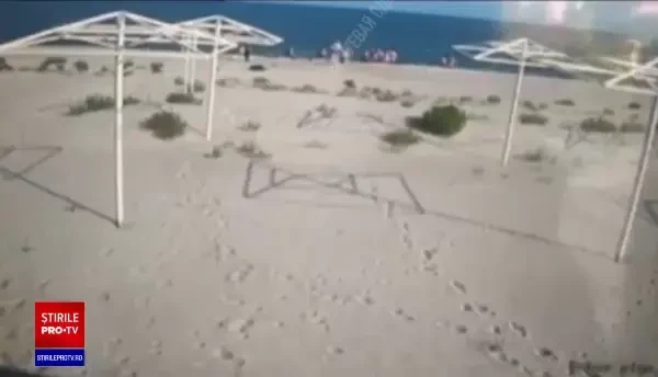 Trei oameni au fost aruncați în aer de o mină pe o plajă de lângă Odesa. Doi au murit și unul a fost rănit