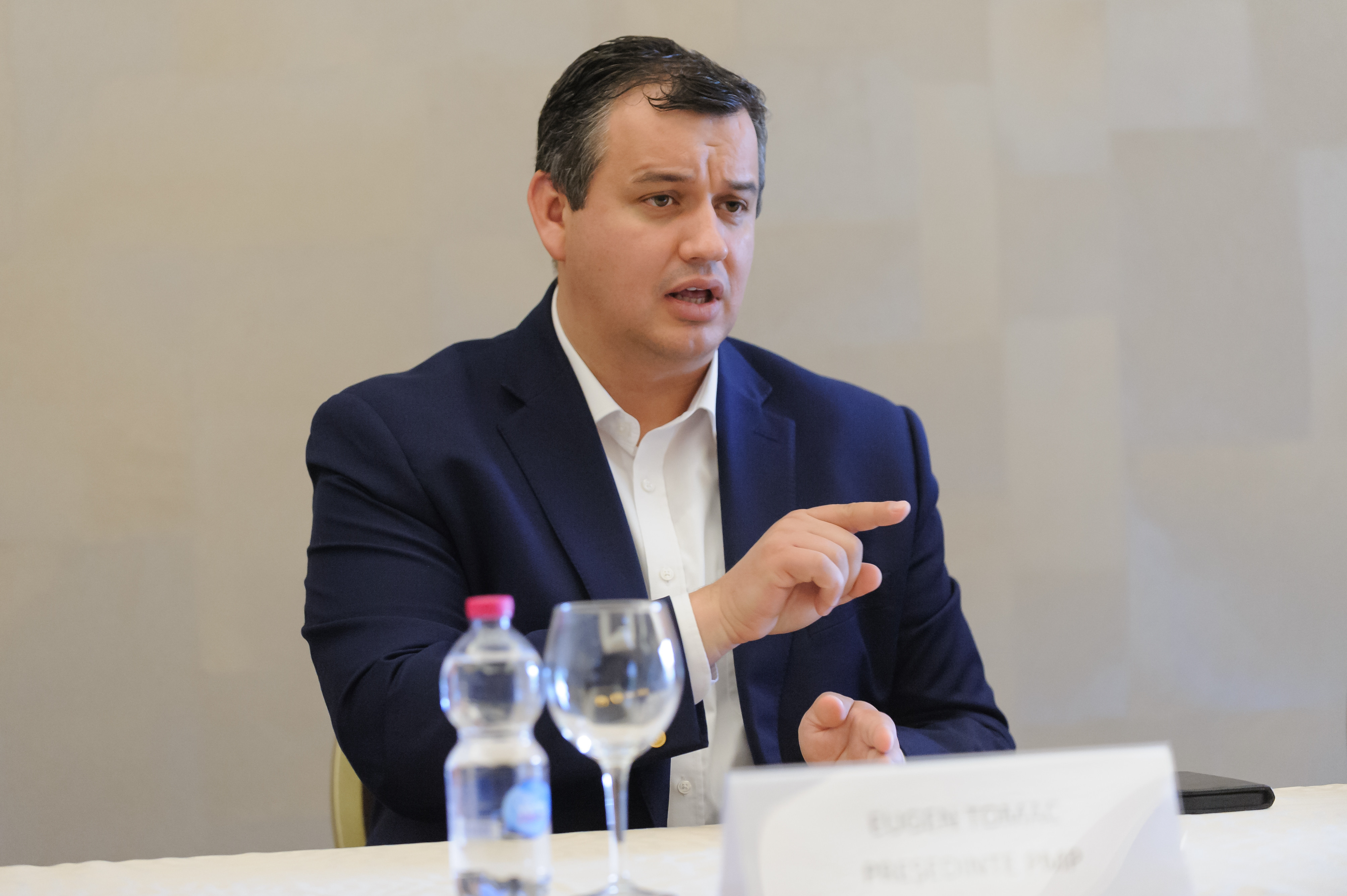 Eugen Tomac: Prin ordonanţa de comasare a alegerilor au pregătit o mare fraudă premeditată