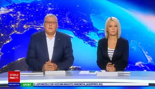 Un șofer de 19 ani s-a răsturnat cu mașina într-o curte dintr-o comună vasluiană, după o depășire ratată