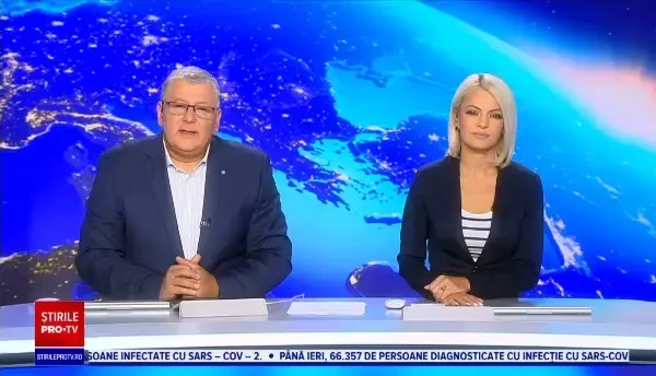 O femeie din Sudan a creat primul tuk-tuk alimentat cu energie solară