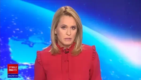 Furtunile au făcut ravagii în mai multe zone din țară. Mașini blocate, după ce apa a intrat la motoare