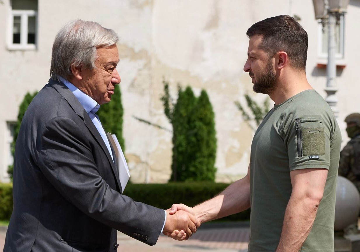 Guterres și Erdogan, vizită în Ucraina în contextul crizei de la Zaporojie. Zelenski: Rusia provoacă o „teroare deliberată”