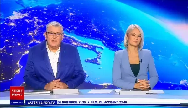 Târg de roboți în China. Unii dintre ei sunt asistenți medicali, chelneri sau pompieri