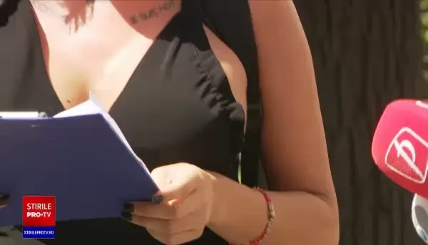 Agresorul de pe trotinetă a făcut primele declarații. Le-ar fi atacat pe fete ”ca să îl țină minte”