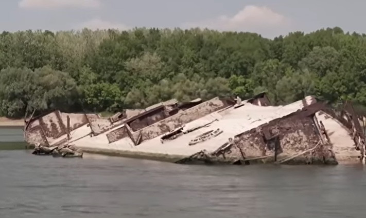 Seceta scoate la iveală adevărate comori din timpul celui de-Al Doilea Război Mondial, dar care sunt extrem de periculoase