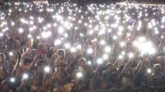 Reacțiile lui Smiley și Vunk după ce au urcat pe scena festivalului Inimo. Cine va cânta duminică