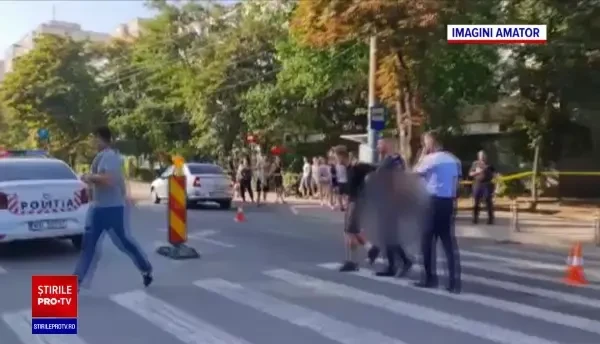 Incident șocant în Constanța. Un bătrân de 71 de ani a sfârșit călcat de o mașină, după ce a fost împins de un tânăr