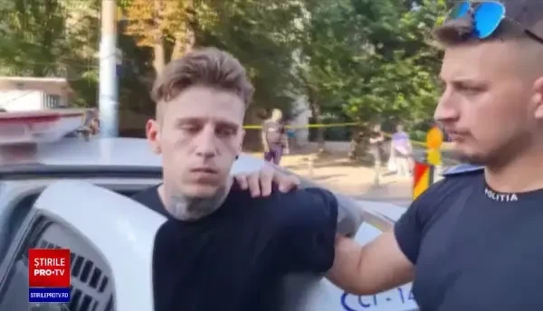 Incident șocant în Constanța. Un bătrân de 71 de ani a sfârșit călcat de o mașină, după ce a fost împins de un tânăr