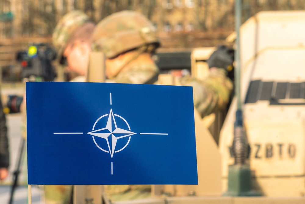 Reuters: Aliații NATO au aprobat planuri regionale de apărare împotriva unui eventual atac rusesc