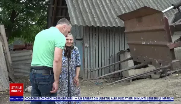 Un tânăr din Vaslui a fost la un pas de moarte după ce căzut în furca pentru baloţi de paie, montată pe un tractor