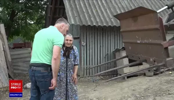 Un tânăr din Vaslui a fost la un pas de moarte după ce căzut în furca pentru baloţi de paie, montată pe un tractor