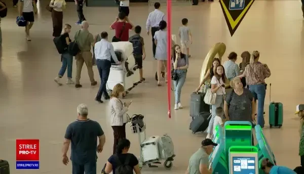 Ce ne pregătesc companiile aeriene: întârzieri mari și scumpiri garantate. Profită de ”situația inferioară a pasagerului”