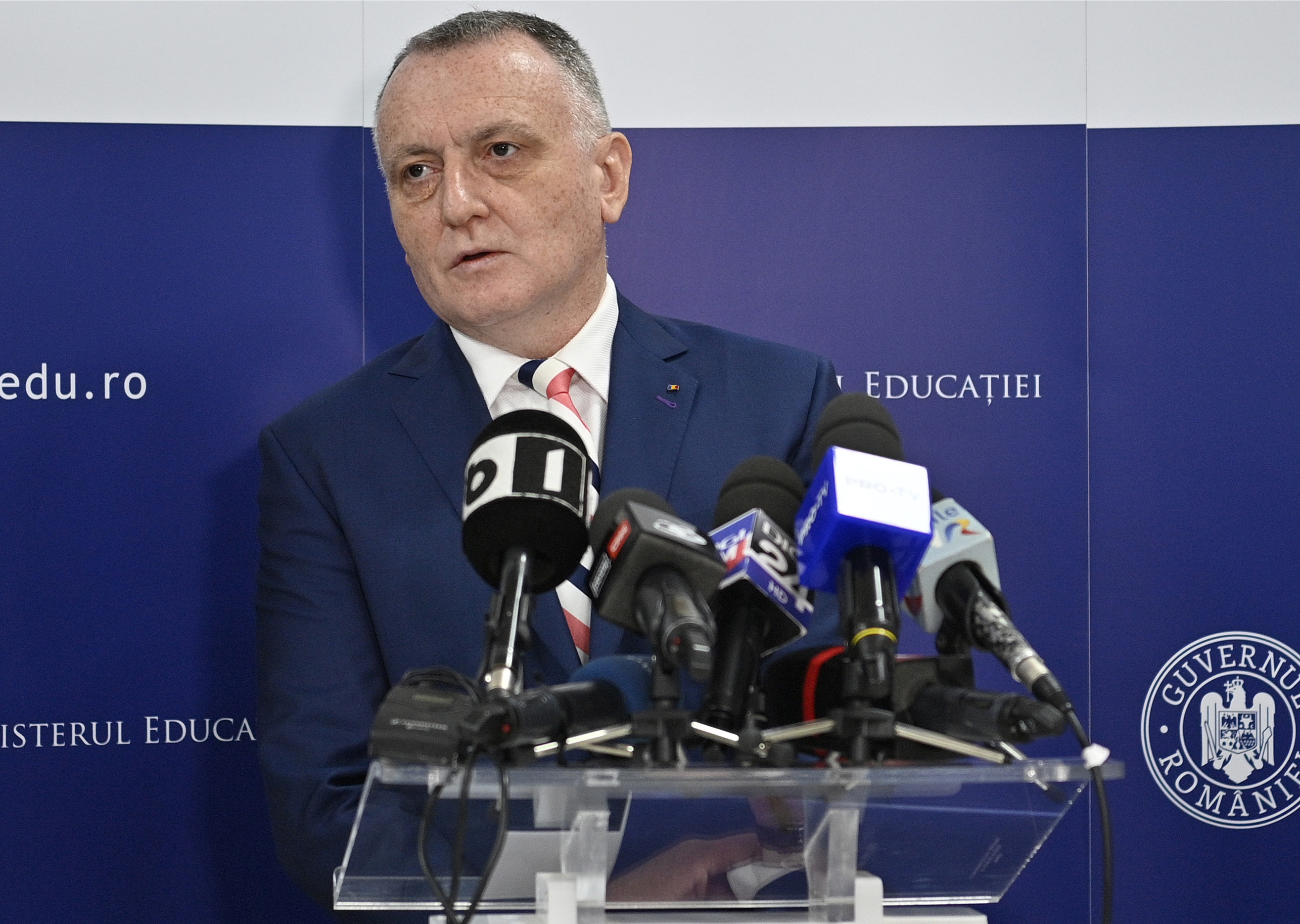 Modificarea legilor Educației. Ministrul Cîmpeanu: „Sunt în jur de 1500 de seturi de propuneri”