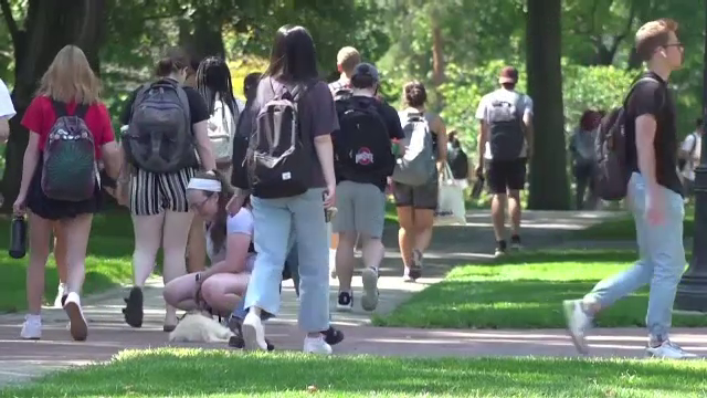 Măsură controversată, adoptată de Biden. Vrea să șteargă sumele împrumutate pentru studii de milioane de studenți