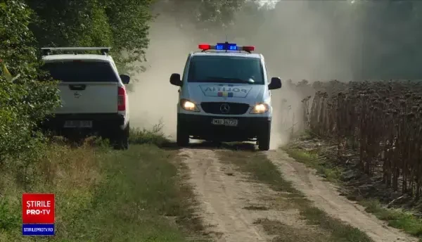 Un telefon încă suna printre resturile carbonizate ale avionului prăbușit în pădurea din Giurgiu. Probele anchetatorilor