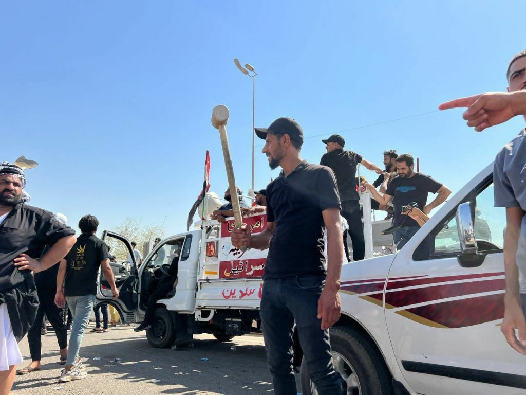 Irak: Clădirile guvernamentale din Bagdad, ocupate de protestatari. Se trage cu muniție de război | GALERIE FOTO și VIDEO