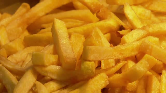 Criza cartofilor. Leguma va deveni delicatesă la iarnă, din cauza secetei din Europa