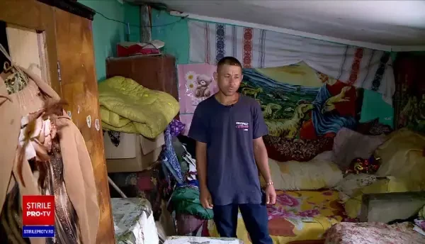 „Suntem săraci. Când este frig stăm cu pături în geam și în ușă”. Casa Share a oferit o nouă viață unei familii sărmane