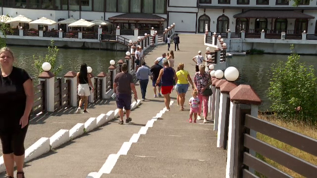 În 2022 au fost emise vouchere de vacanță de peste 1,2 miliarde de lei. Un turist din trei a achitat cazarea cu tichete