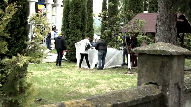 Dublă crimă în Cluj. Un bărbat drogat și-a ucis mama și bunica. Fratele său le-a găsit într-o baltă de sânge